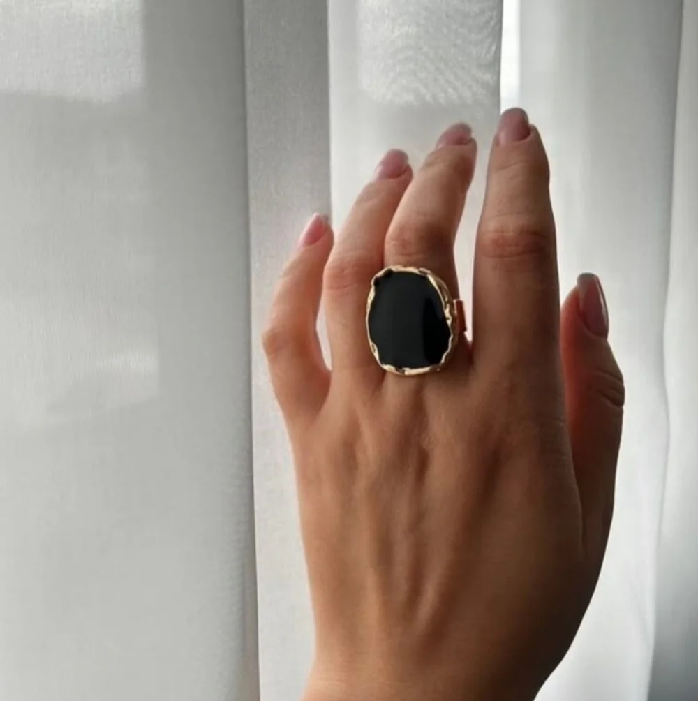 Gold Plated Unique Shaped Edge Black Drip Statement Ring